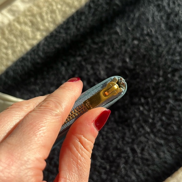 Celine bi-color clutch (navy and light blue) minor scratch and scuff on back! - Picture 10 of 16